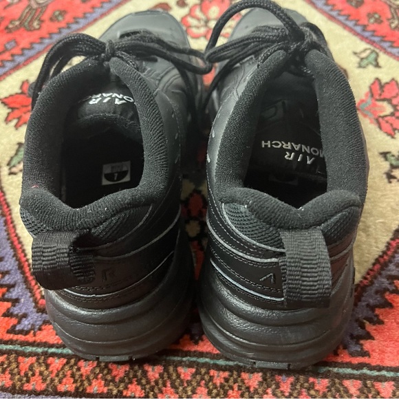 2018 Nike Air Monarch Shoes | Black | Men’s Size 7 EUC - Picture 2 of 10